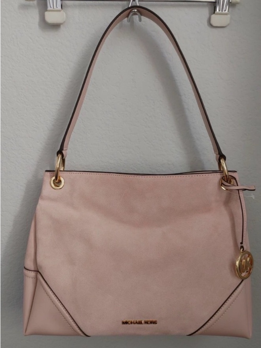 Michael Kors Blush Pink Suede Shoulder Bag with Gold Accents
Used